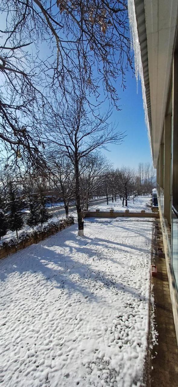 Gabala Bliss Inn Hotel And Restaurant المظهر الخارجي الصورة